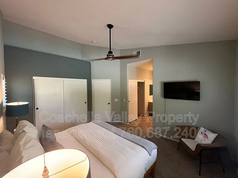 2162 Shannon Way — Photo 12