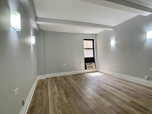 Rented by Tourma Realty LLC | media 29