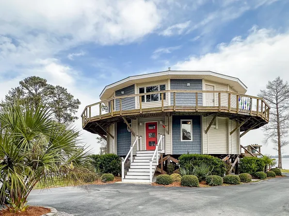 405 Harbor Drive, New Bern, NC 28560