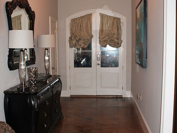 Entry way