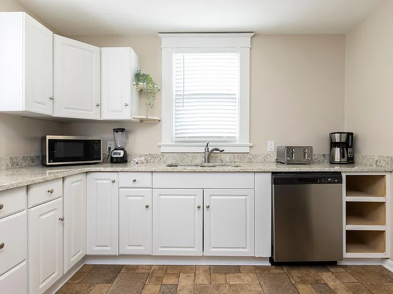 516 Norfolk Ave #1 — Photo 10
