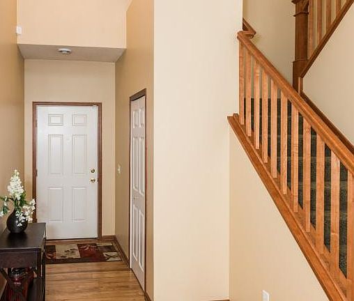 2nd image of 7753 Elm Grove Ave