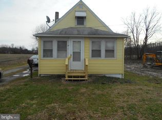 87 S Dupont Rd, Penns Grove, NJ 08069