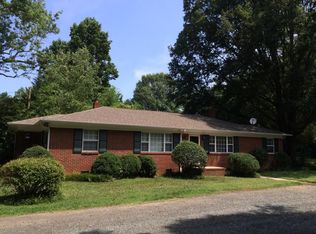 4115 Pineview Rd #B, Charlotte, NC 28211