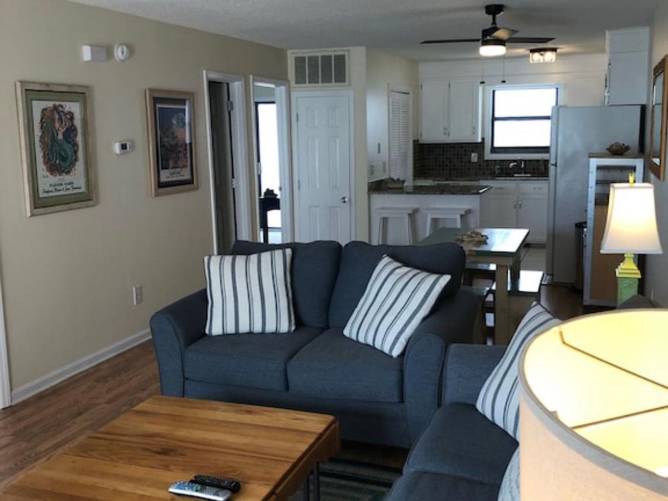 New paint and furnishings winter of 2021.