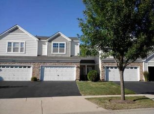6515 Marble Ln, Carpentersville, IL 60110