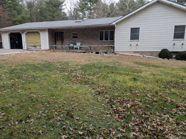 152 Old Forestburgh Road, Sparrowbush, NY 12780