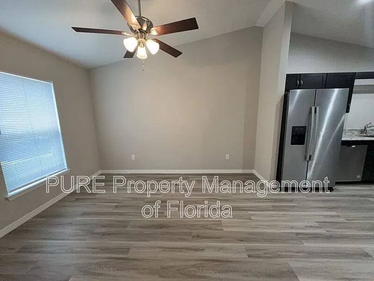 6504 SW 140th Place Rd #2 — Photo 7
