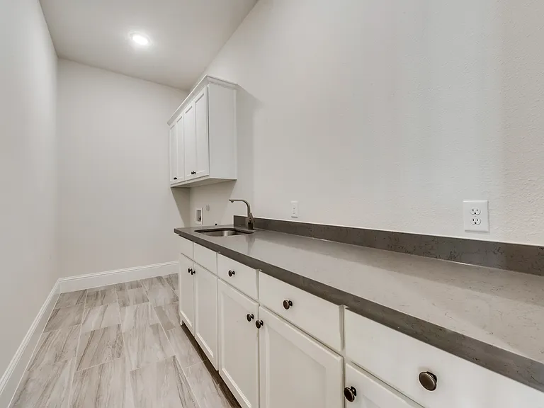 6887 Tranquility Ct — Photo 26