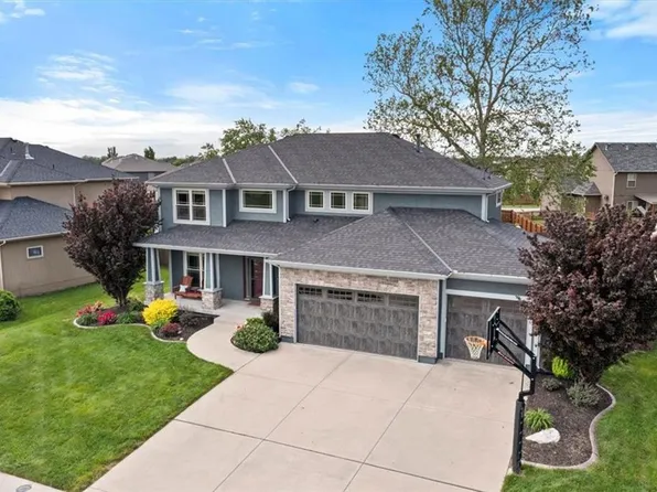 27906 E Foxberry Trl, Lake Lotawana, MO 64086