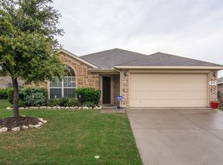 1020 Marlow Ln, Fort Worth, TX 76131