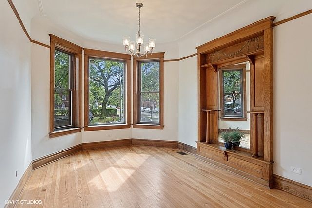 5442 S Ingleside Ave, Chicago, IL 60615 | Zillow