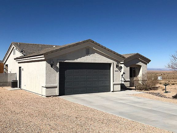 3rd image of 9597 N Tall Tree Dr