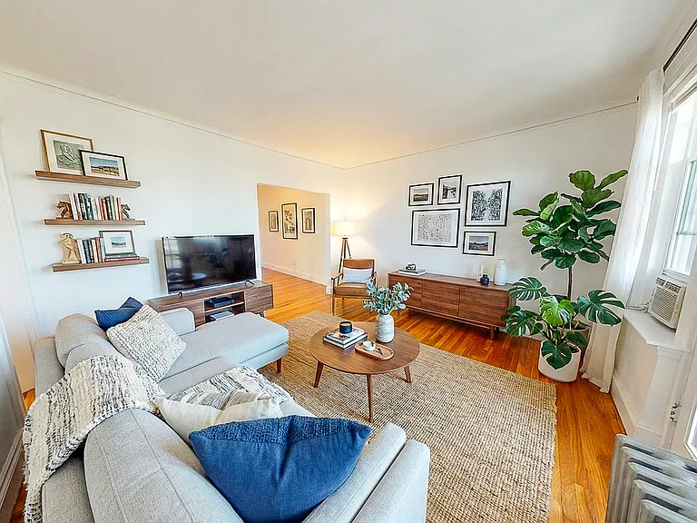 2031 Commonwealth Ave #16 — Photo 24