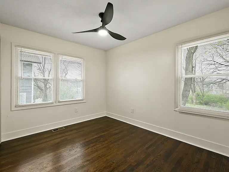 108 N Ditzler Ave — Photo 11
