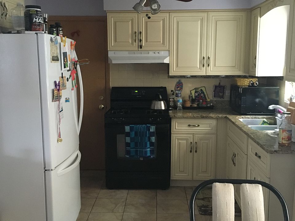 1st image of 6556 W Montrose Ave APT 1