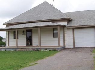 901 N Indiana St, Weatherford, OK 73096