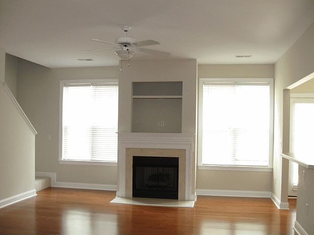 2nd image of 4468 Coventry Row Ct