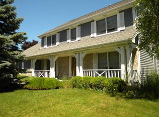 19238 W Tahoe Dr, Mundelein, IL