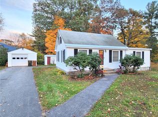 19 Lincoln Rd, Saco, ME 04072