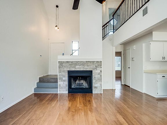 2nd image of 1535 N Horne Unit 68