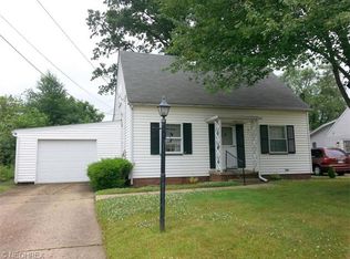 3030 Helen Pl NW, Canton, OH 44708