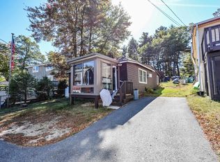 17 Cole Rd, Windham, NH 03087