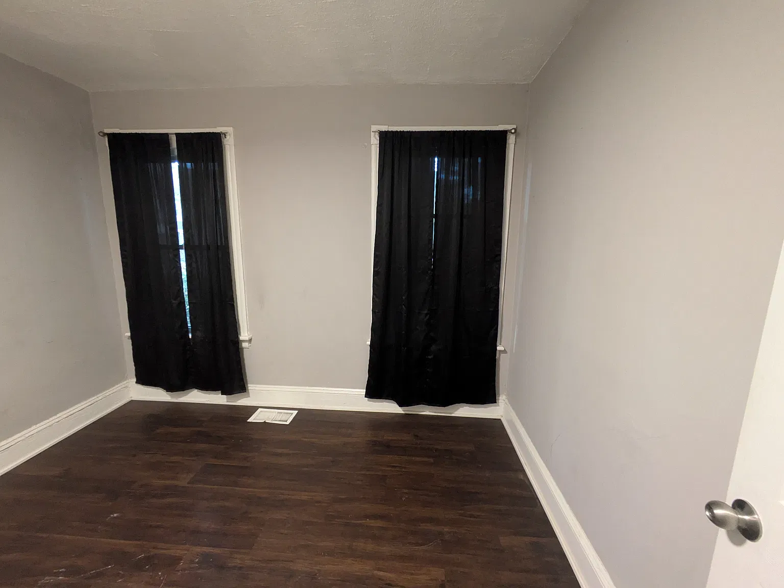 2 bed, 800 sqft, $1,595 — Photo 3
