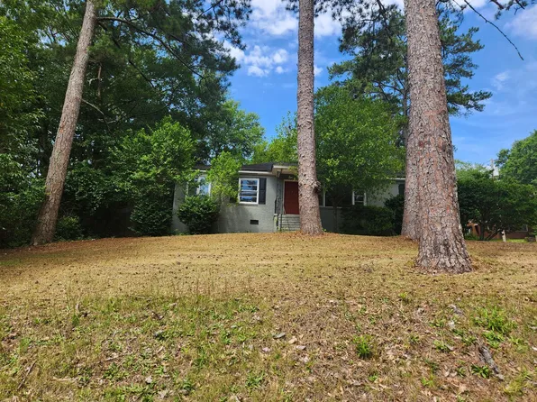 4117 Lake Dr, Columbus, GA 31904