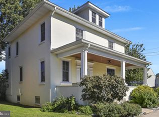 218 W Ferdinand St, Manheim, PA 17545