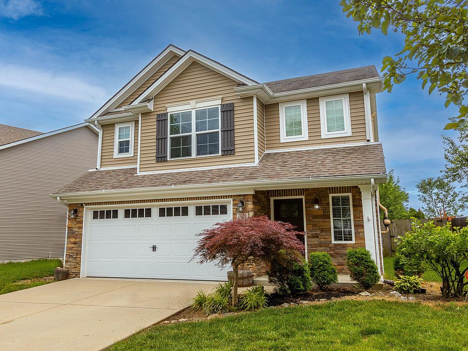 1st image of 2056 Drummond Dr