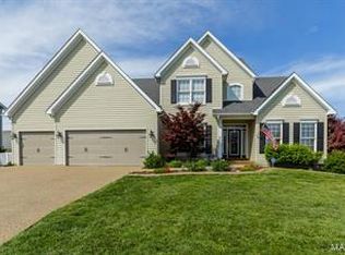 1333 Avondale Spring Dr, O'Fallon, MO 63368