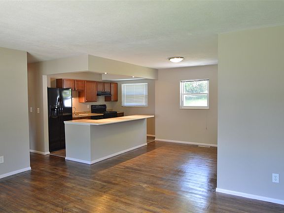 4th image of 3539 Concord Dr