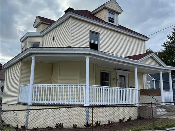 44 Blackhall Street, New London, CT 06320