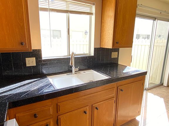4th image of 1280 Goshen St APT 1