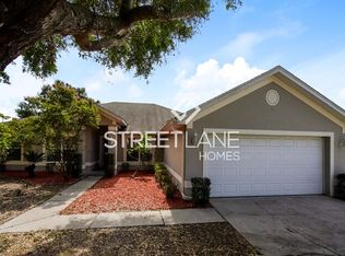 1327 Willow Wind Dr, Clermont, FL 34711