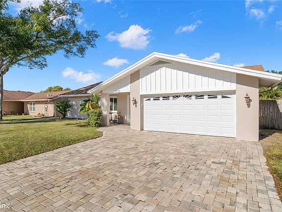 2nd image of 2110 Gull Ln