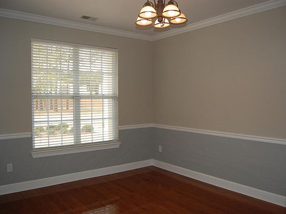 2nd image of 2940 Sugarberry Ln