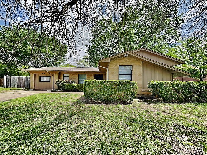 1st image of 2810 Gardenia Dr