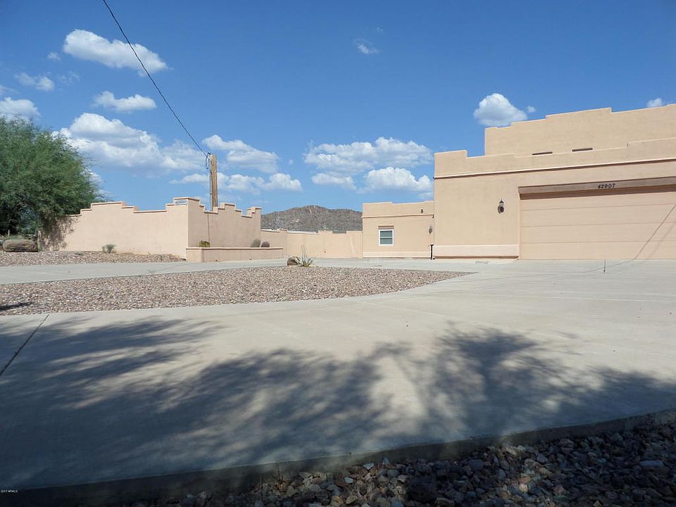 1st image of 42907 N 7th Ave
