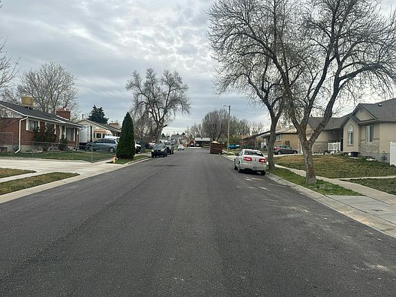 4th image of 4340 S Falcon St