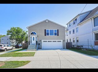 103 Gilbert St, West Haven, CT 06516