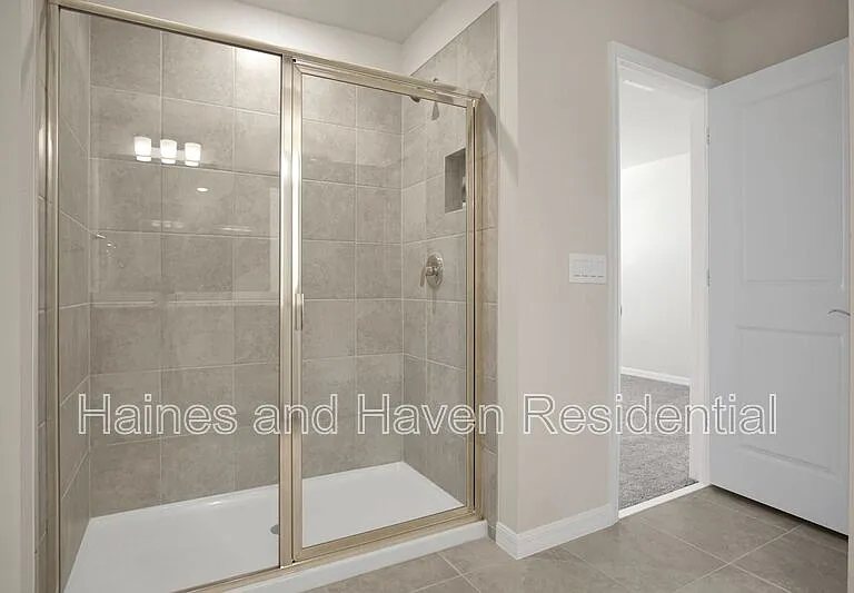 4292 Chester Springs Blvd — Photo 19