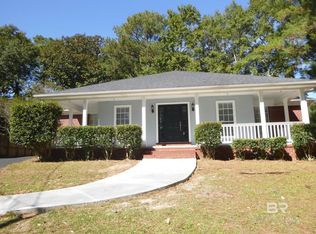 104 Clay Cir, Daphne, AL 36526