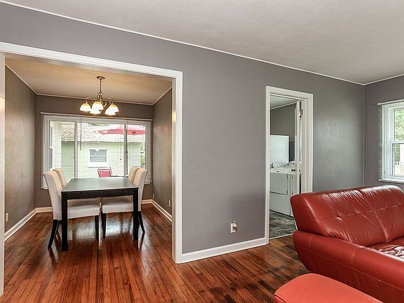 4th image of 1021 W Government St