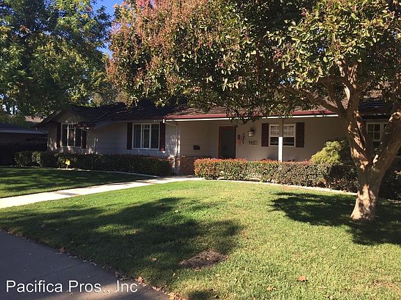 2nd image of 4401 Ashton Dr