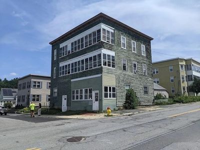 313 Clarendon St, Fitchburg, MA, 01420
