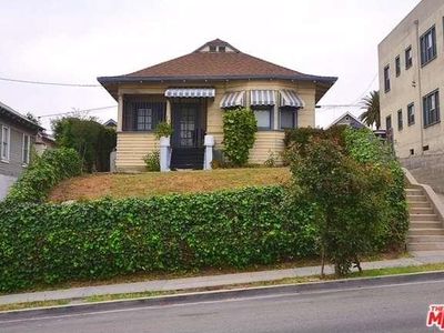 1128 S Normandie Ave, Los Angeles, CA, 90006