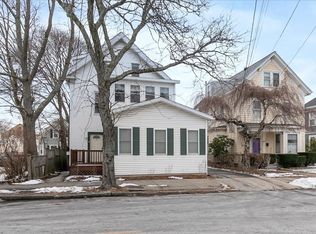 179 Burrill St #2, Swampscott, MA 01907
