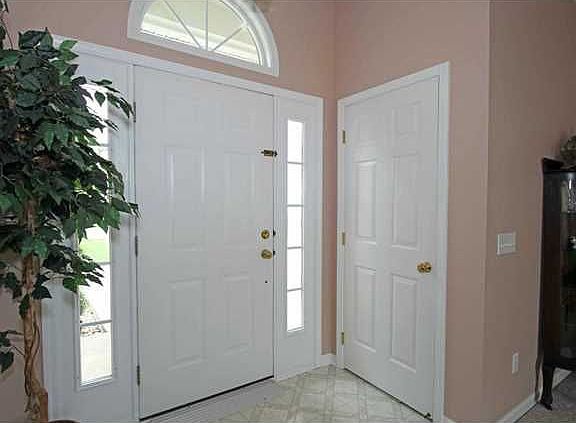 3rd image of 10391 Scarlet Oak Dr